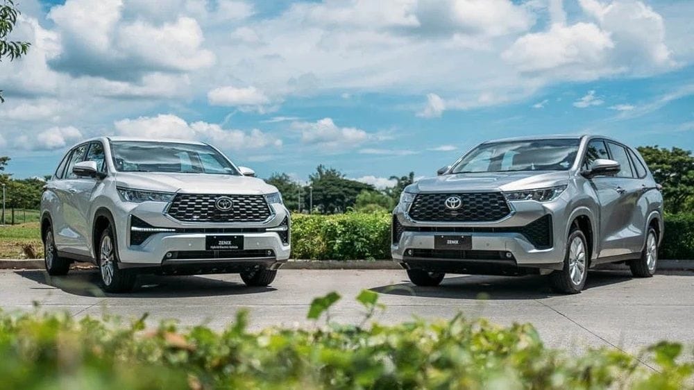 Đuôi xe Toyota Innova Cross 2026